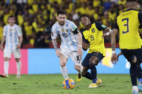 Sep 8, 2023 · Argentina vs Ecuador: The head-to-head. As you can see below, the nations have met on 38 occasions, with Argentina winning 22 of those contests and drawing 11, while Ecuador have gotten the better ... 